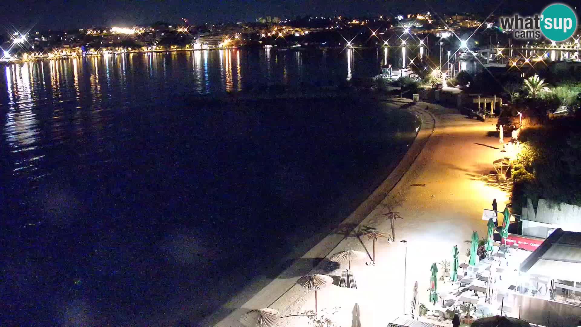 Spletna kamera Plaža Podstrana – Pogled v živo