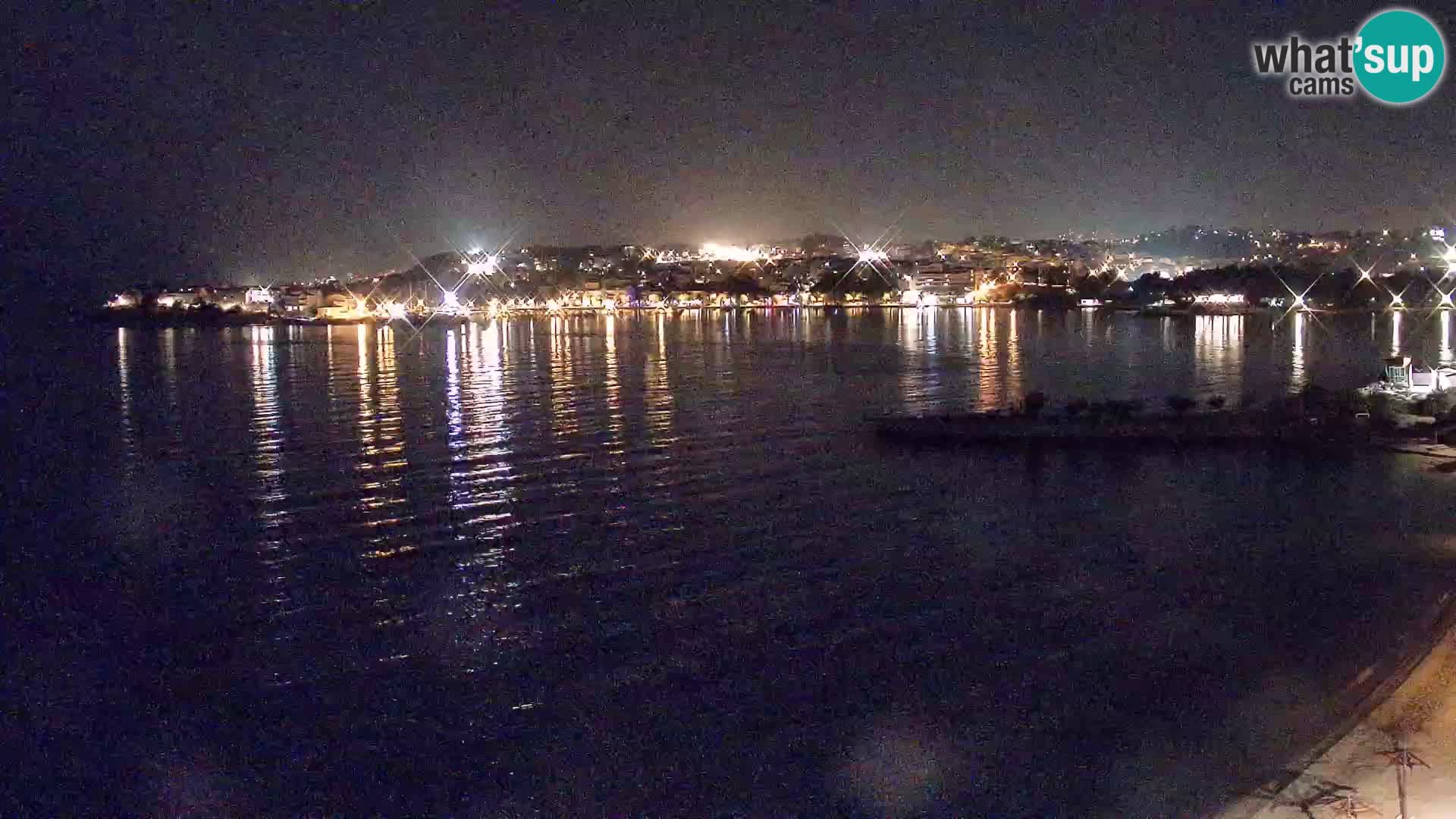 Spletna kamera Plaža Podstrana – Pogled v živo
