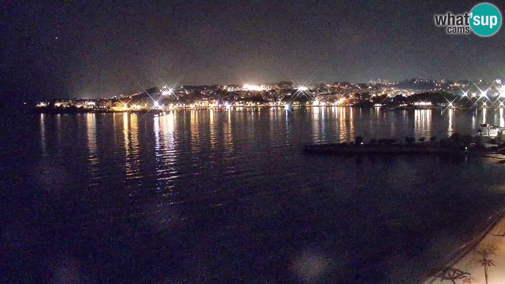 Spletna kamera Plaža Podstrana – Pogled v živo