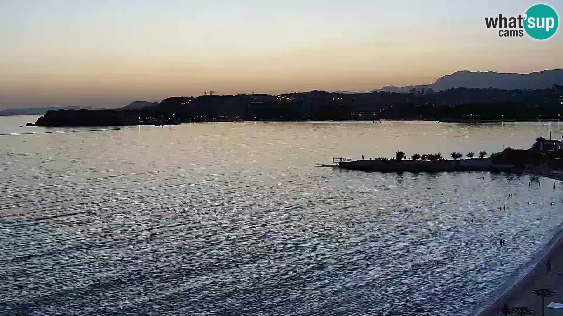 Spletna kamera Plaža Podstrana – Pogled v živo