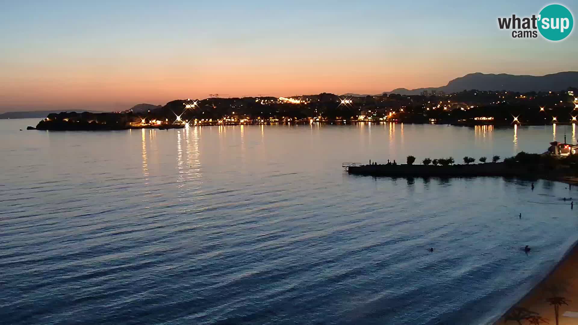 Spletna kamera Plaža Podstrana – Pogled v živo