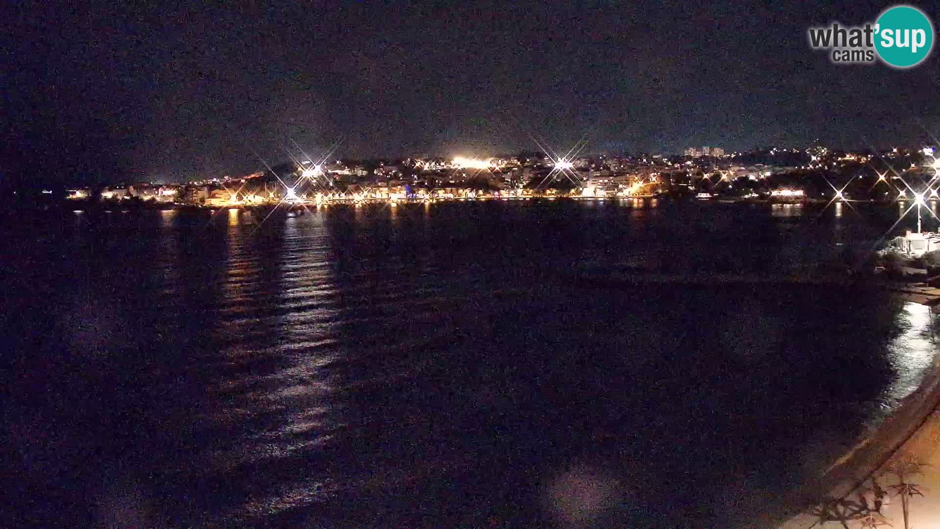 Spletna kamera Plaža Podstrana – Pogled v živo