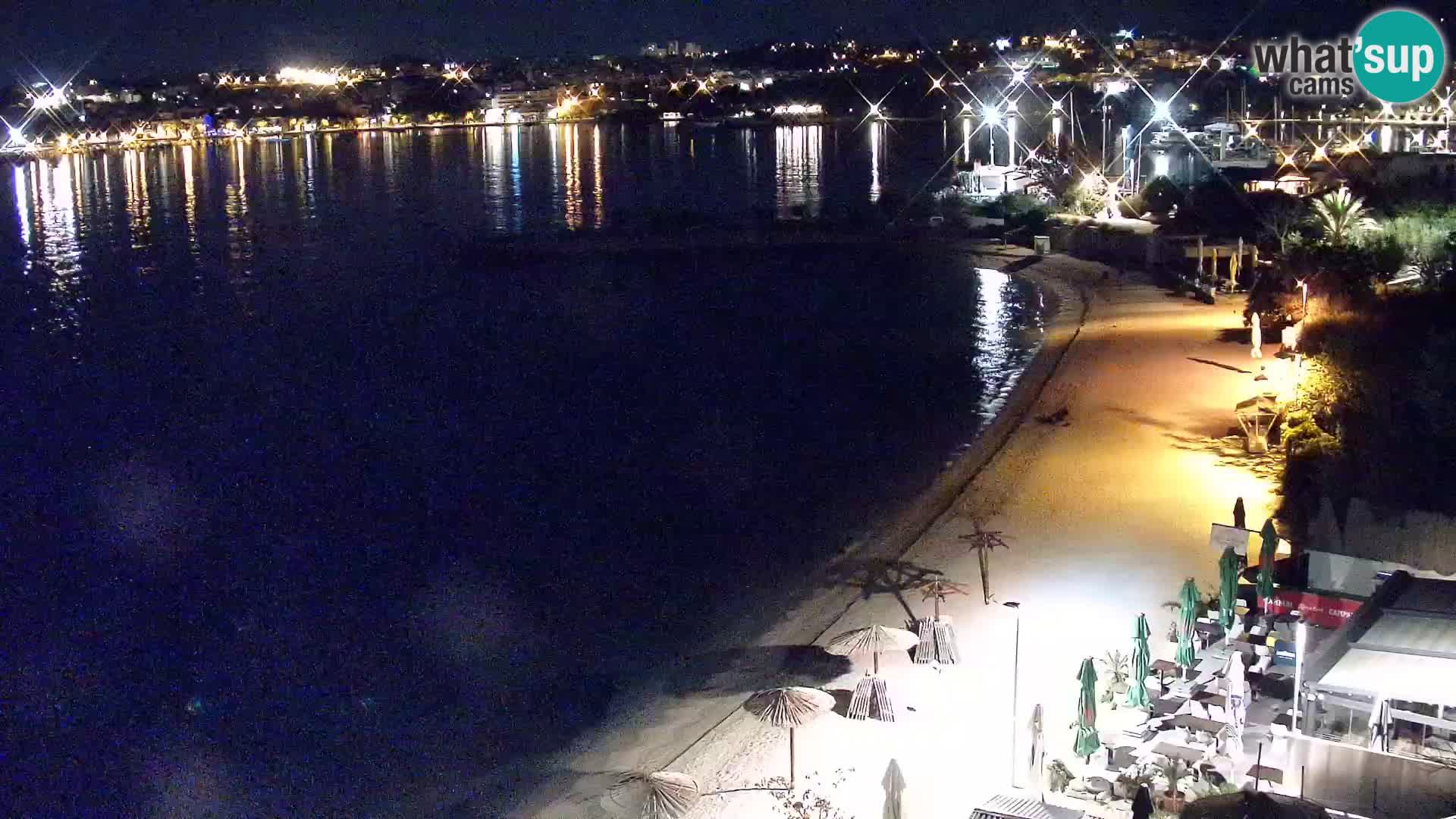 Spletna kamera Plaža Podstrana – Pogled v živo