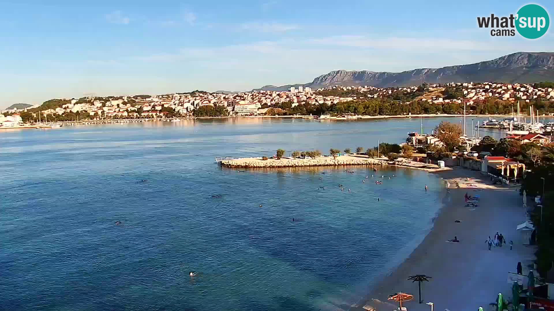 Spletna kamera Plaža Podstrana – Pogled v živo