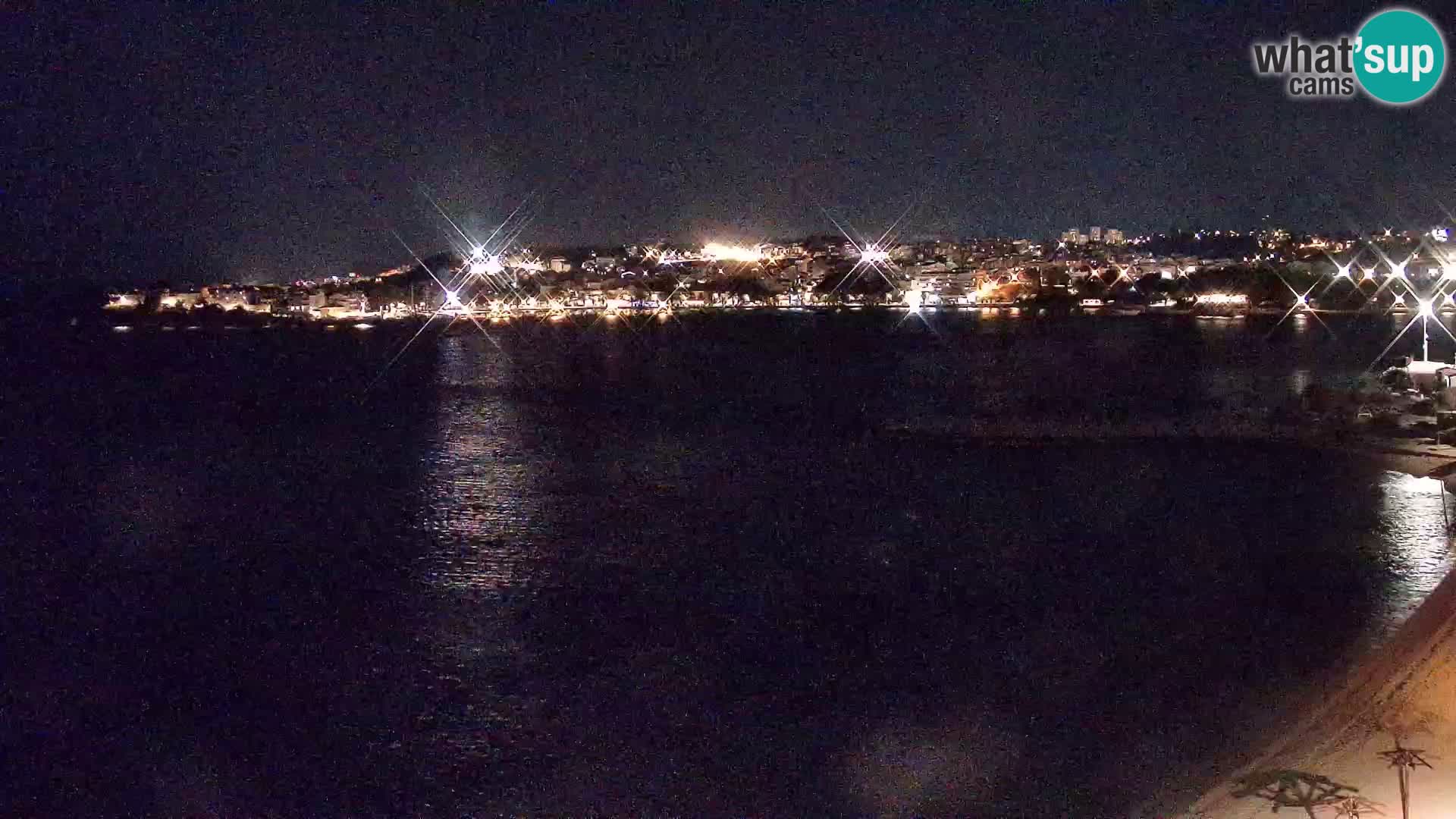 Spletna kamera Plaža Podstrana – Pogled v živo