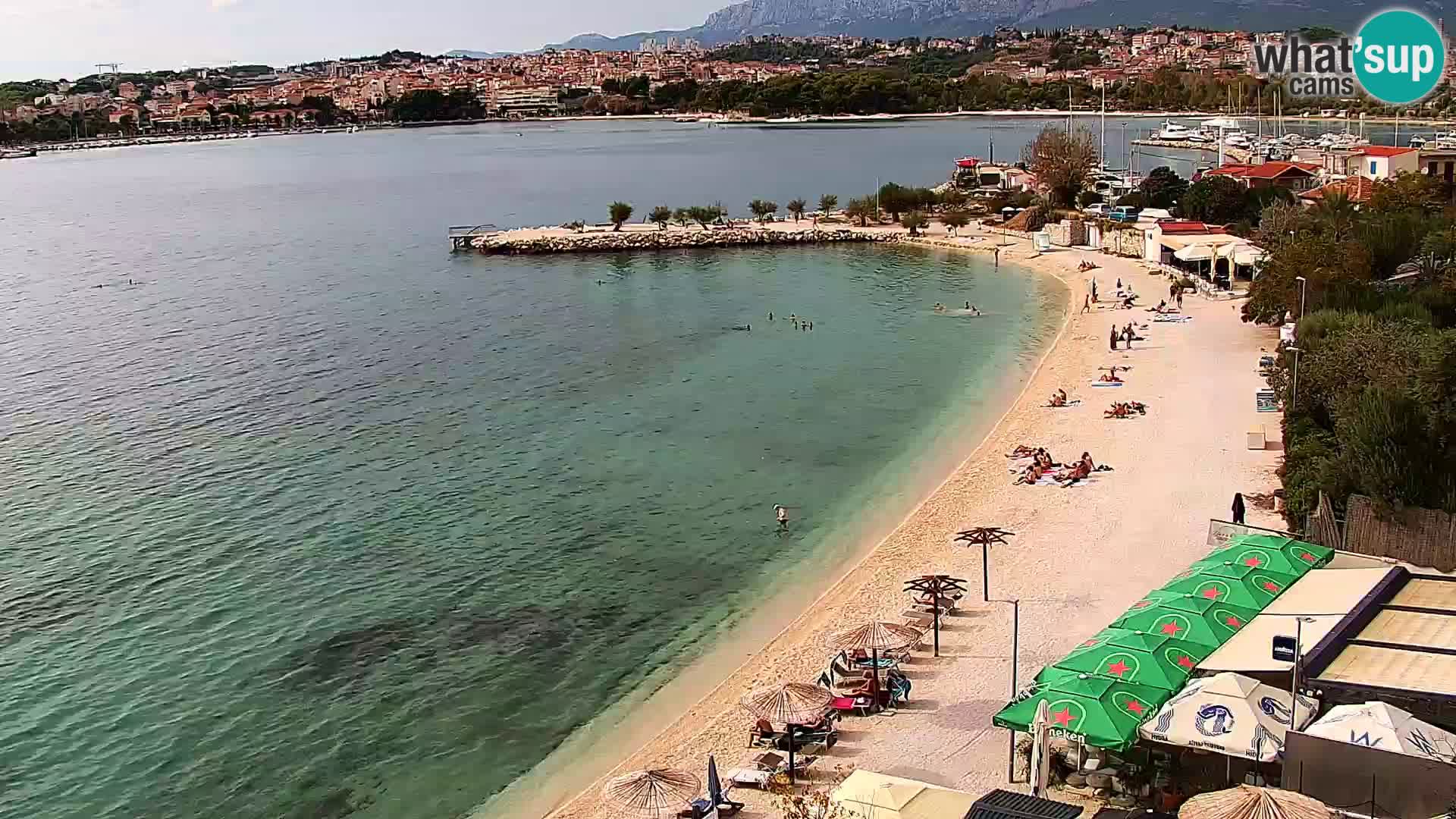 Spletna kamera Plaža Podstrana – Pogled v živo