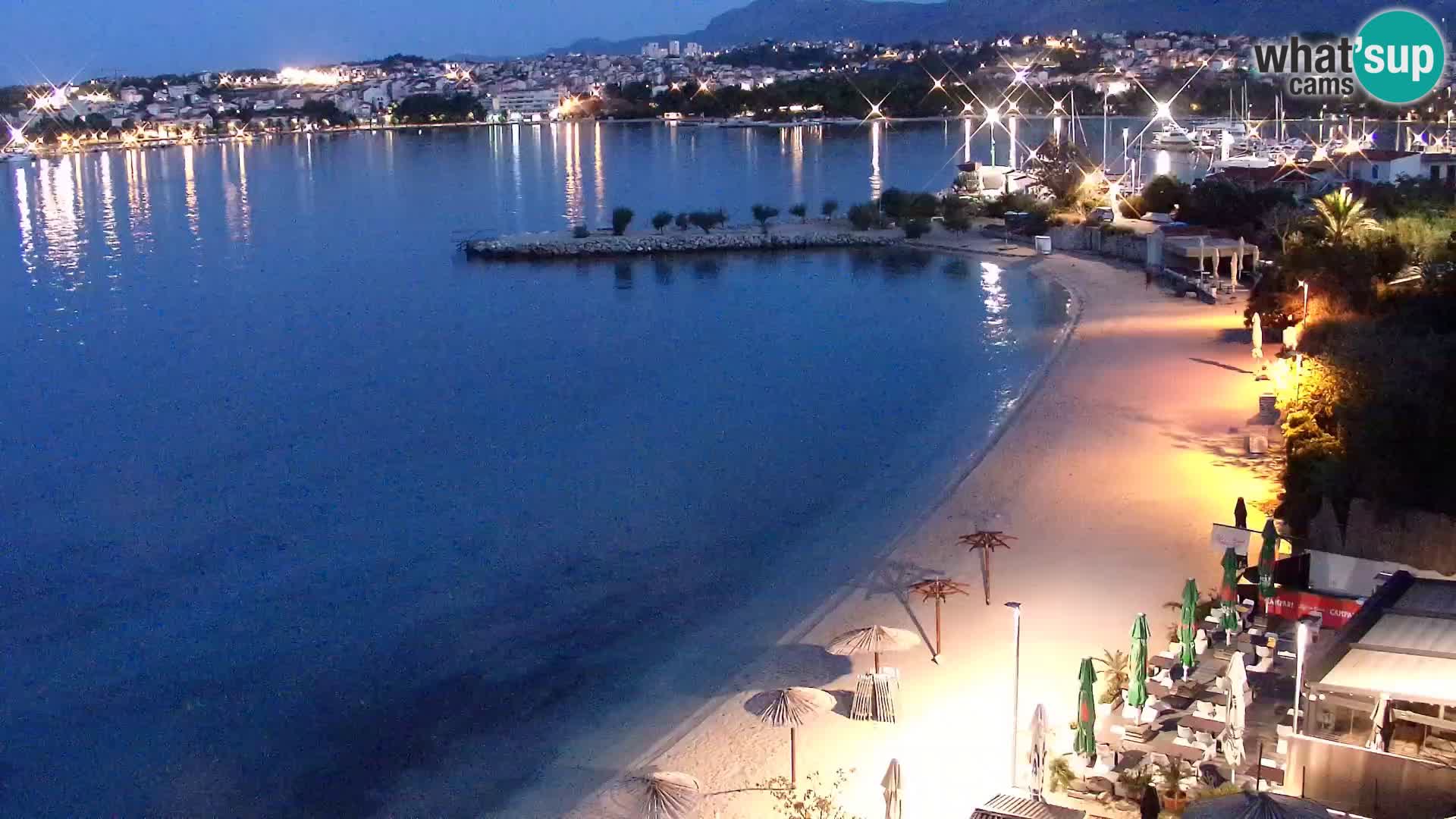 Spletna kamera Plaža Podstrana – Pogled v živo