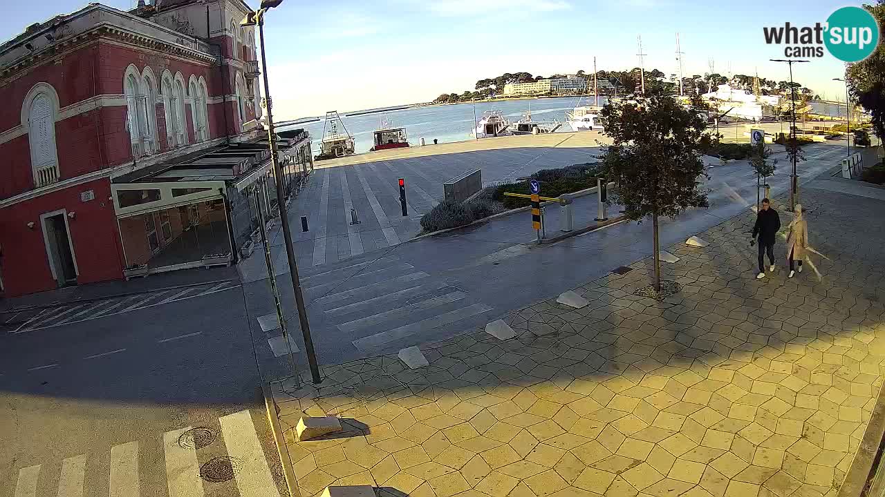 Spletna kamera Poreč – Grand Hotel Palazzo