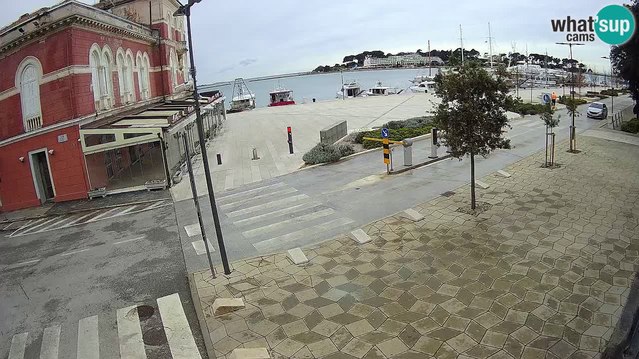 Spletna kamera Poreč – Grand Hotel Palazzo