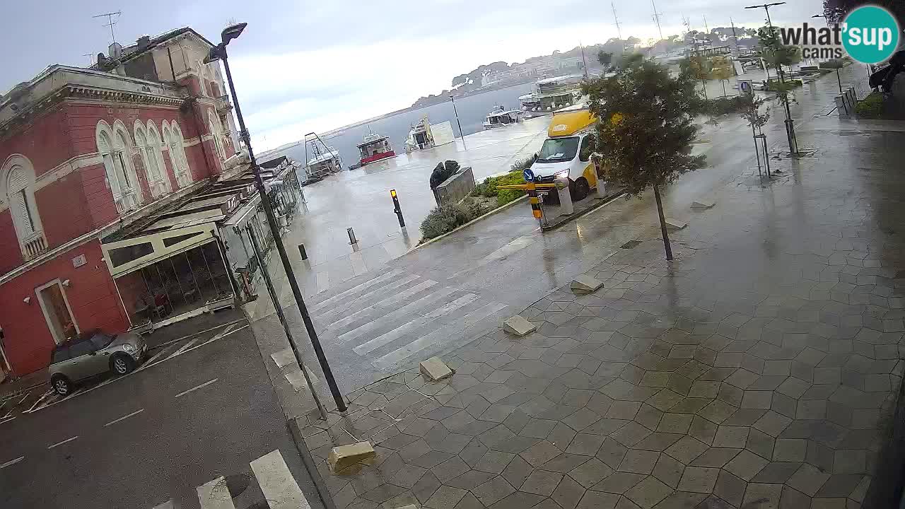 Spletna kamera Poreč – Grand Hotel Palazzo