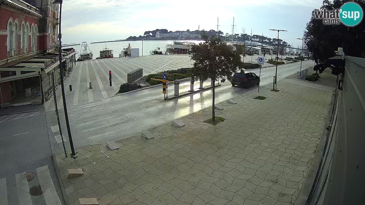 Spletna kamera Poreč – Grand Hotel Palazzo