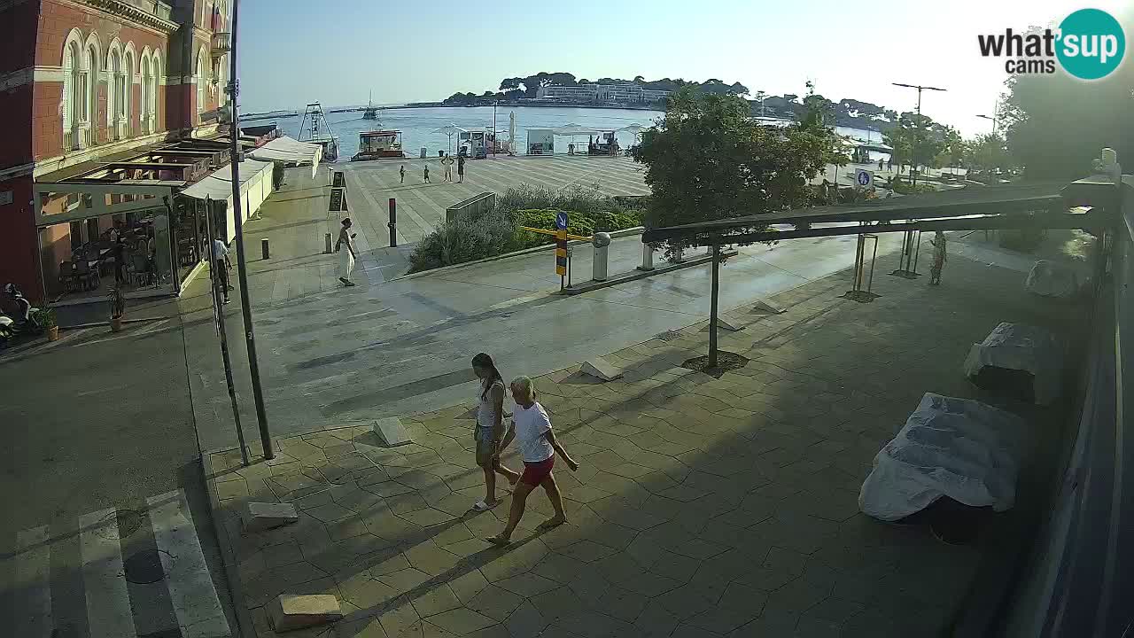 Spletna kamera Poreč – Grand Hotel Palazzo