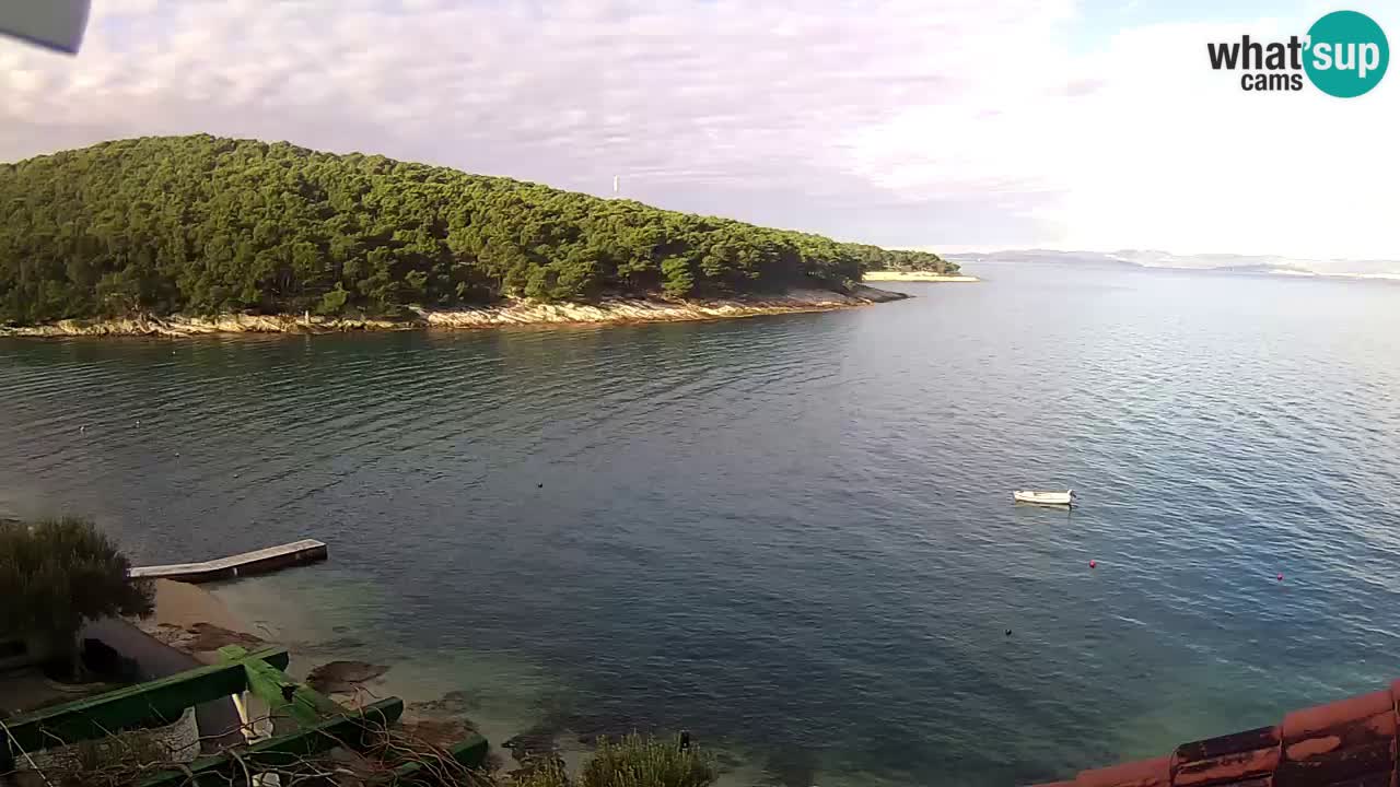 Postira – Prja bay