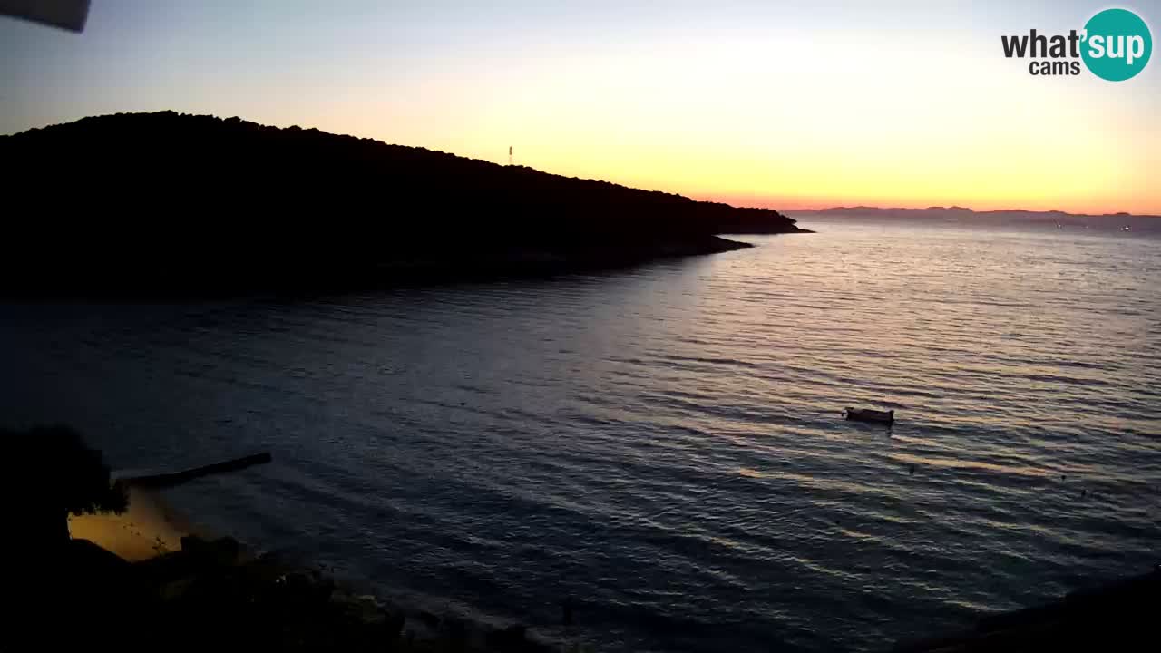Postira – Prja bay