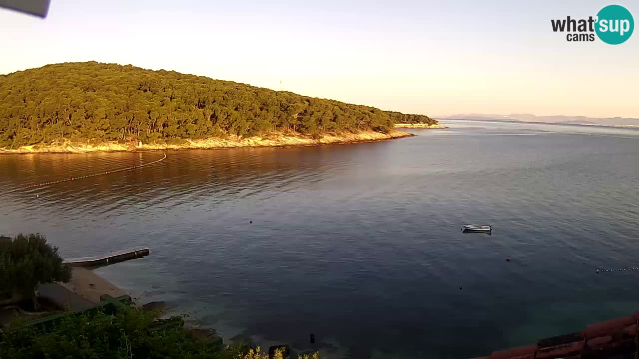 Postira – Prja bay