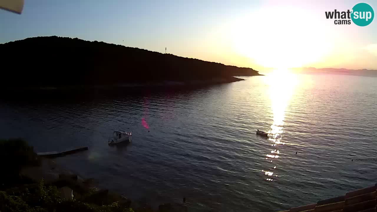 Postira – Prja bay