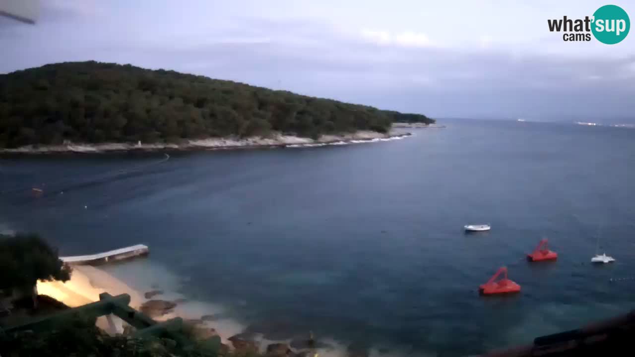 Postira – Prja bay