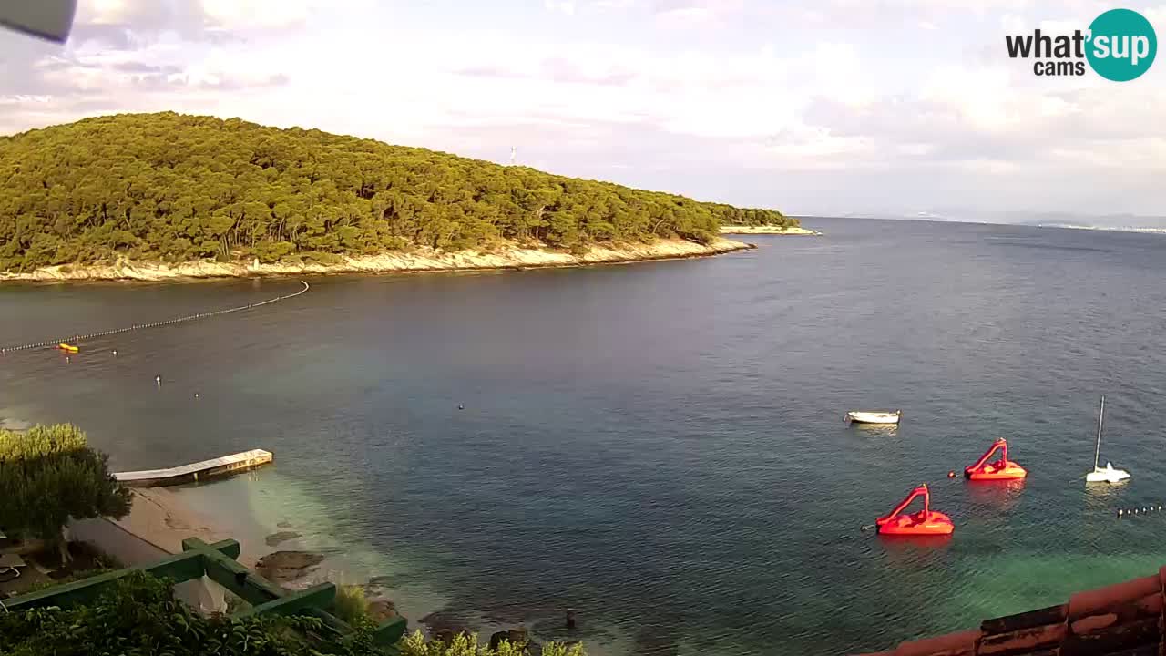 Postira – la baie de Prja