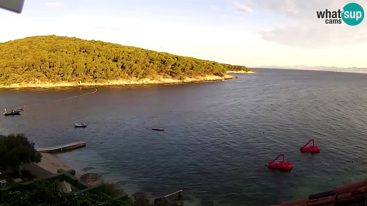 Postira – Prja bay