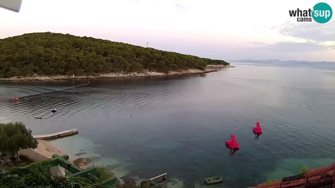 Postira – Prja bay
