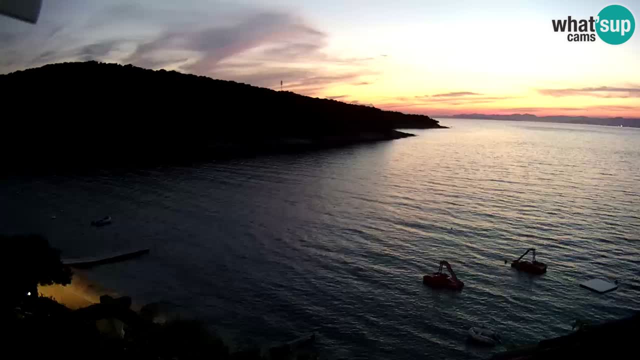 Postira – la baie de Prja
