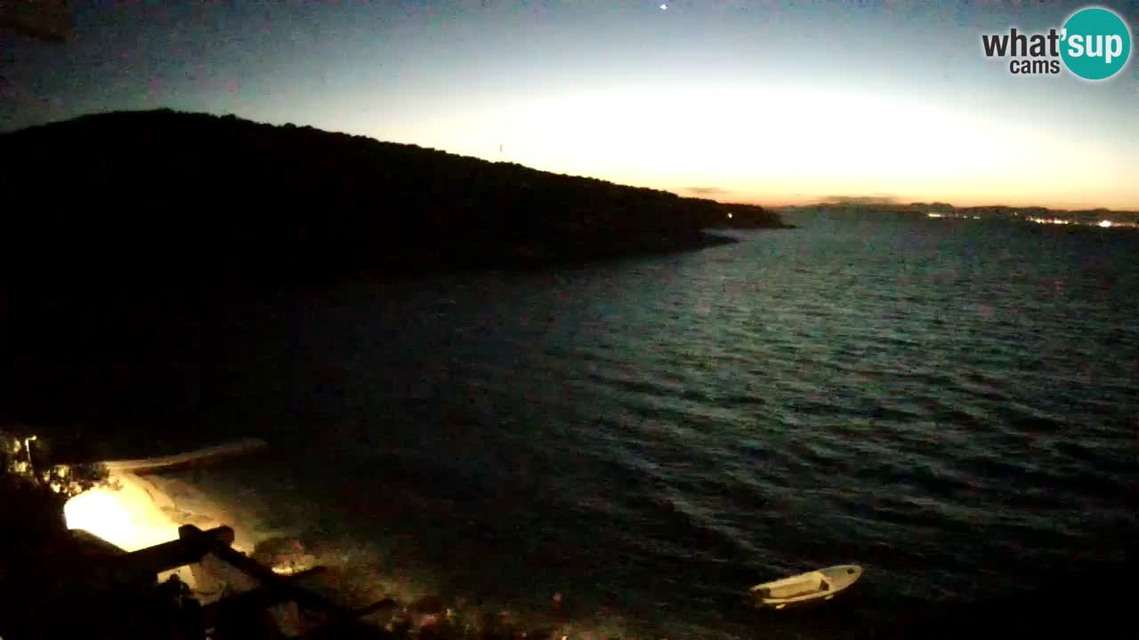 Postira – la baie de Prja