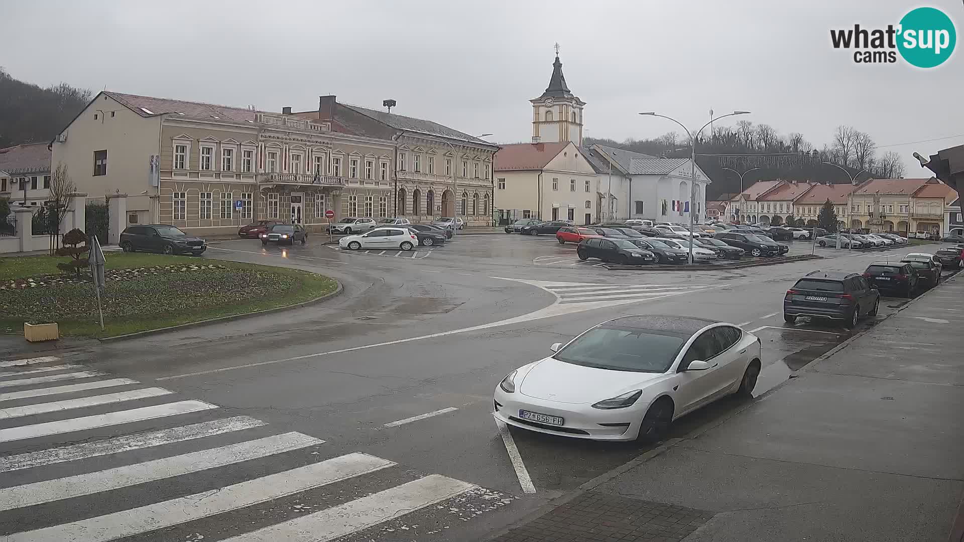 Webcam Požega – Svetog Trojstva square