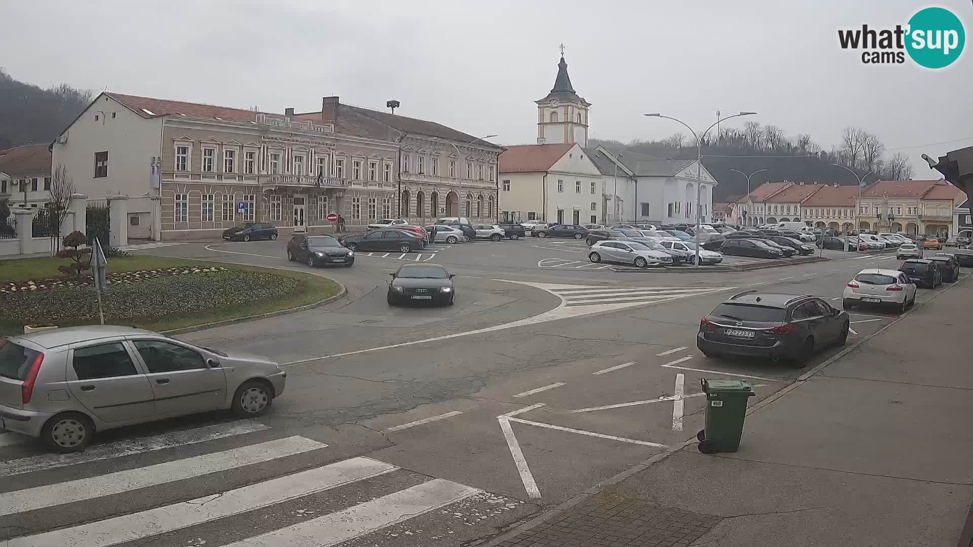 Webcam Požega – Svetog Trojstva square