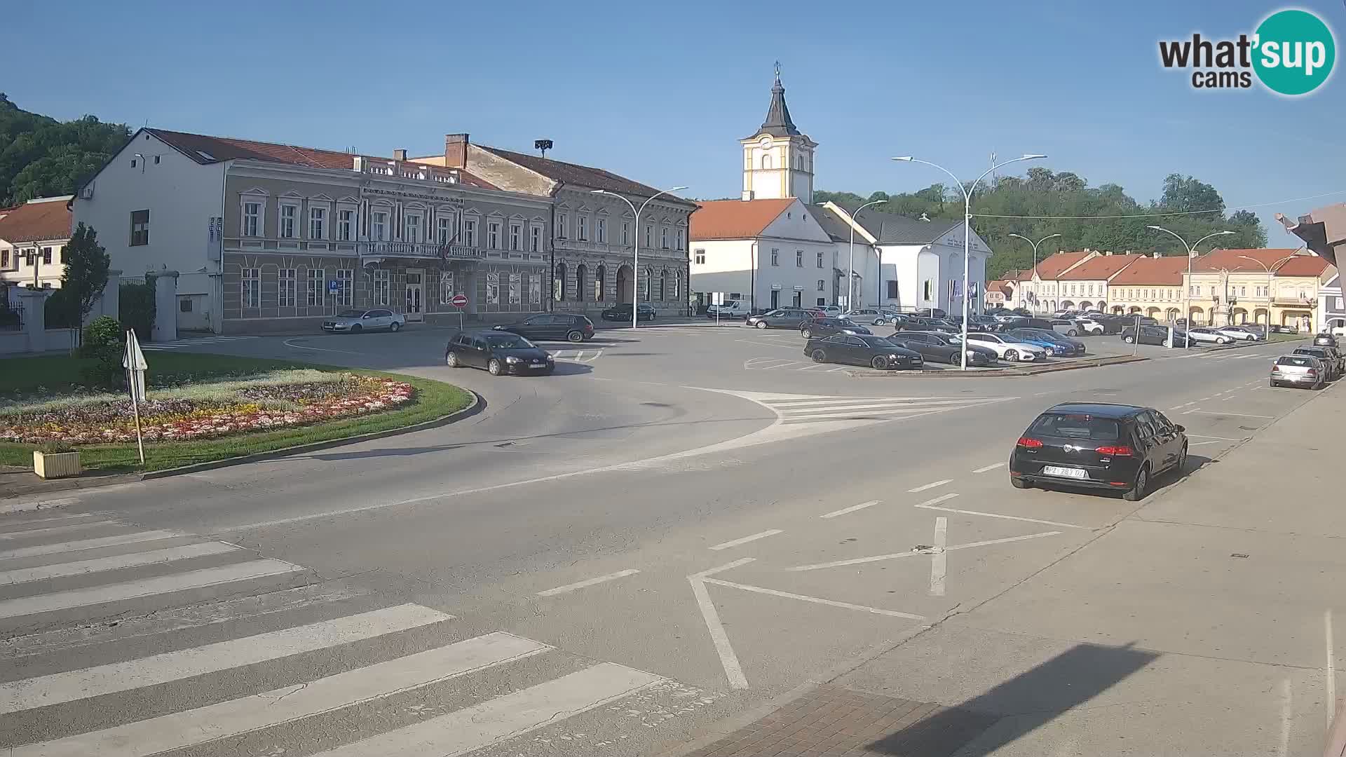 Spletna kamera Požega – Trg Svetog Trojstva