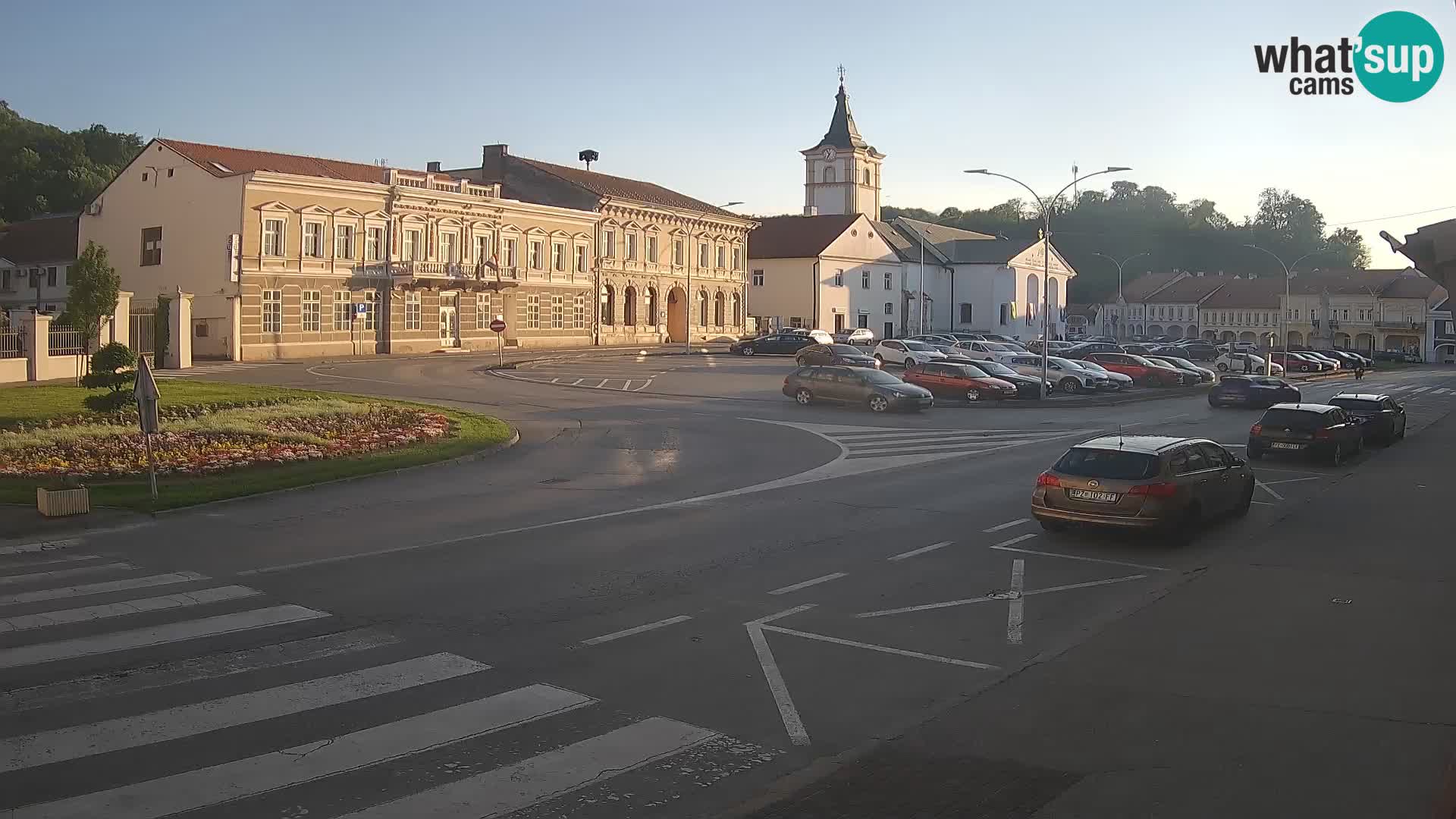 Spletna kamera Požega – Trg Svetog Trojstva
