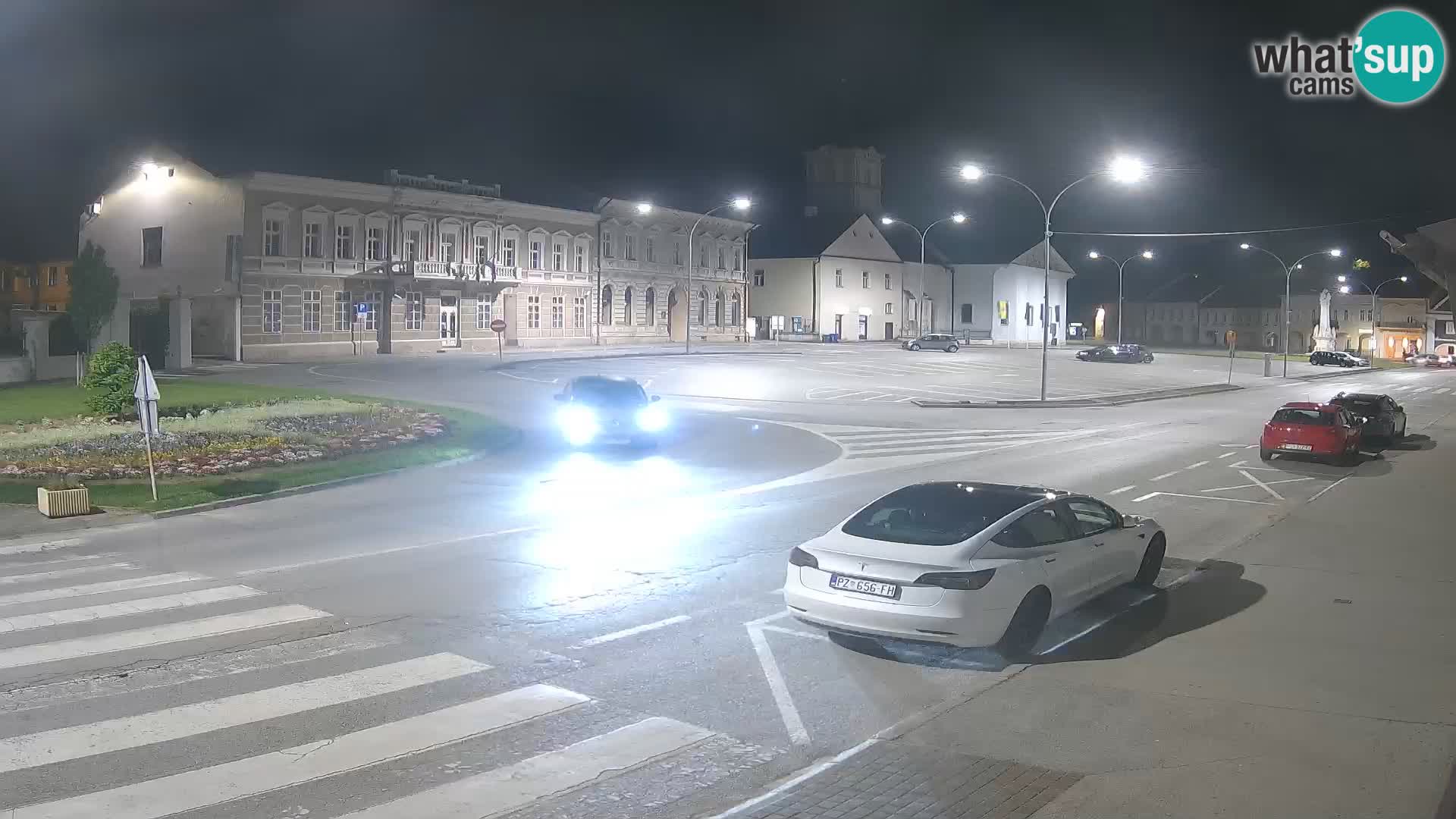 Web kamera Požega – Trg Svetog Trojstva