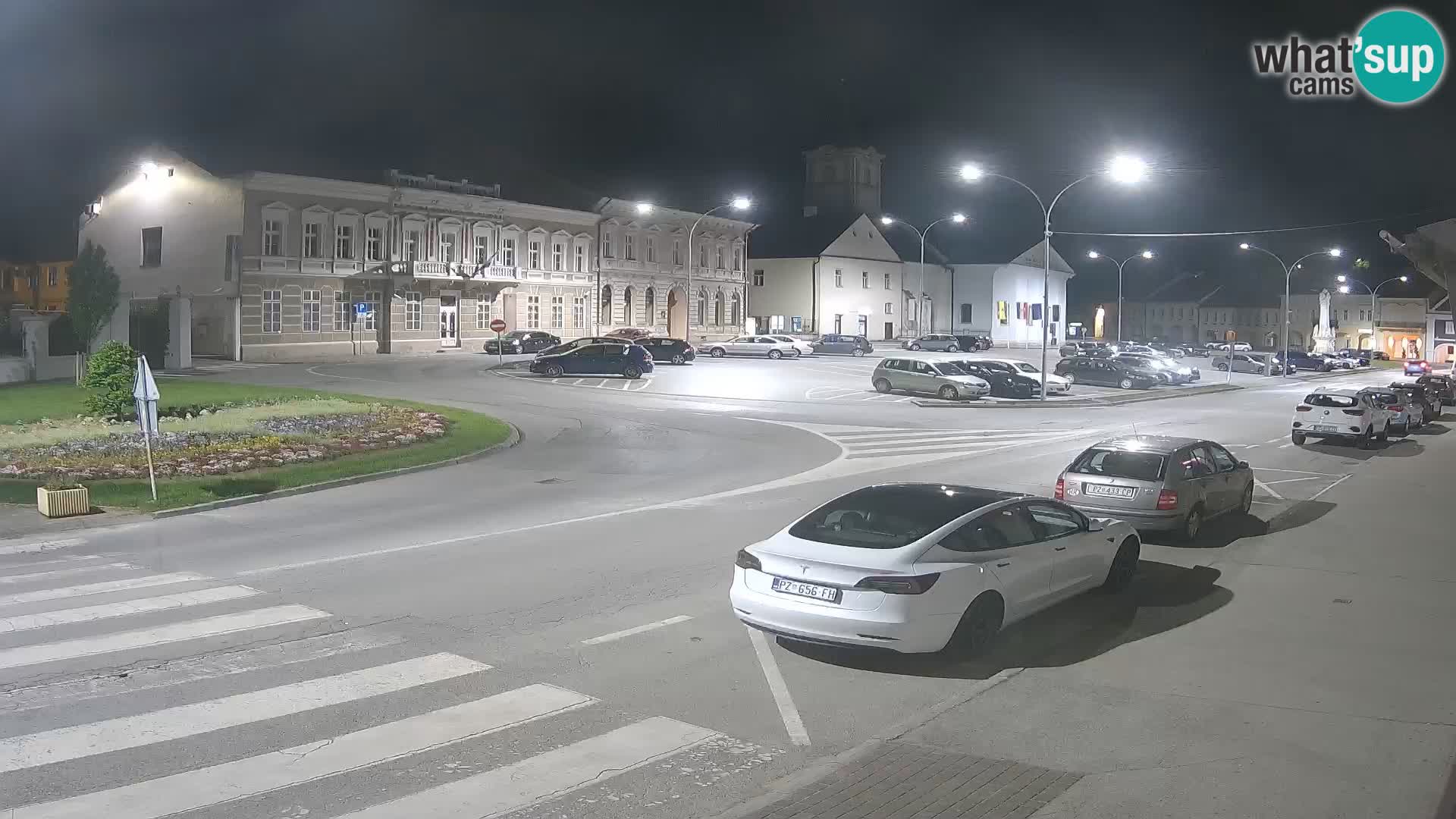 Web kamera Požega – Trg Svetog Trojstva