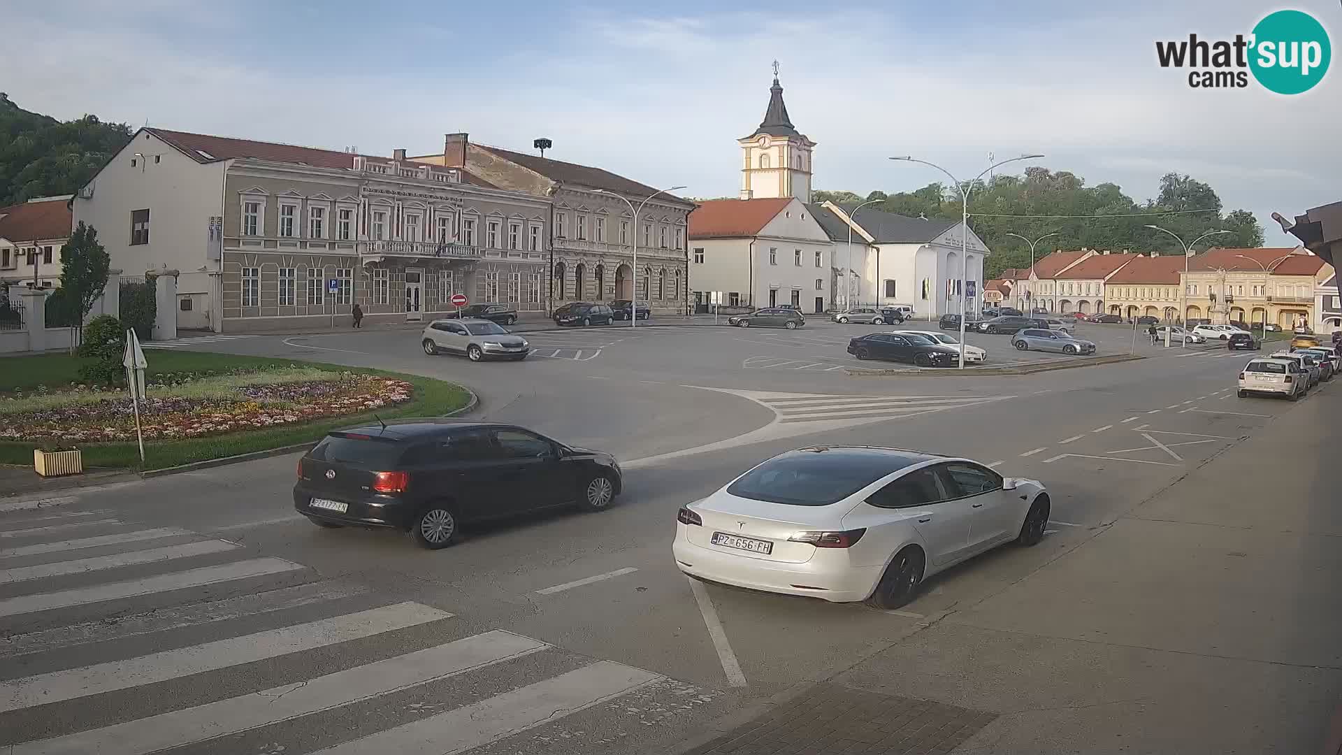 Web kamera Požega – Trg Svetog Trojstva