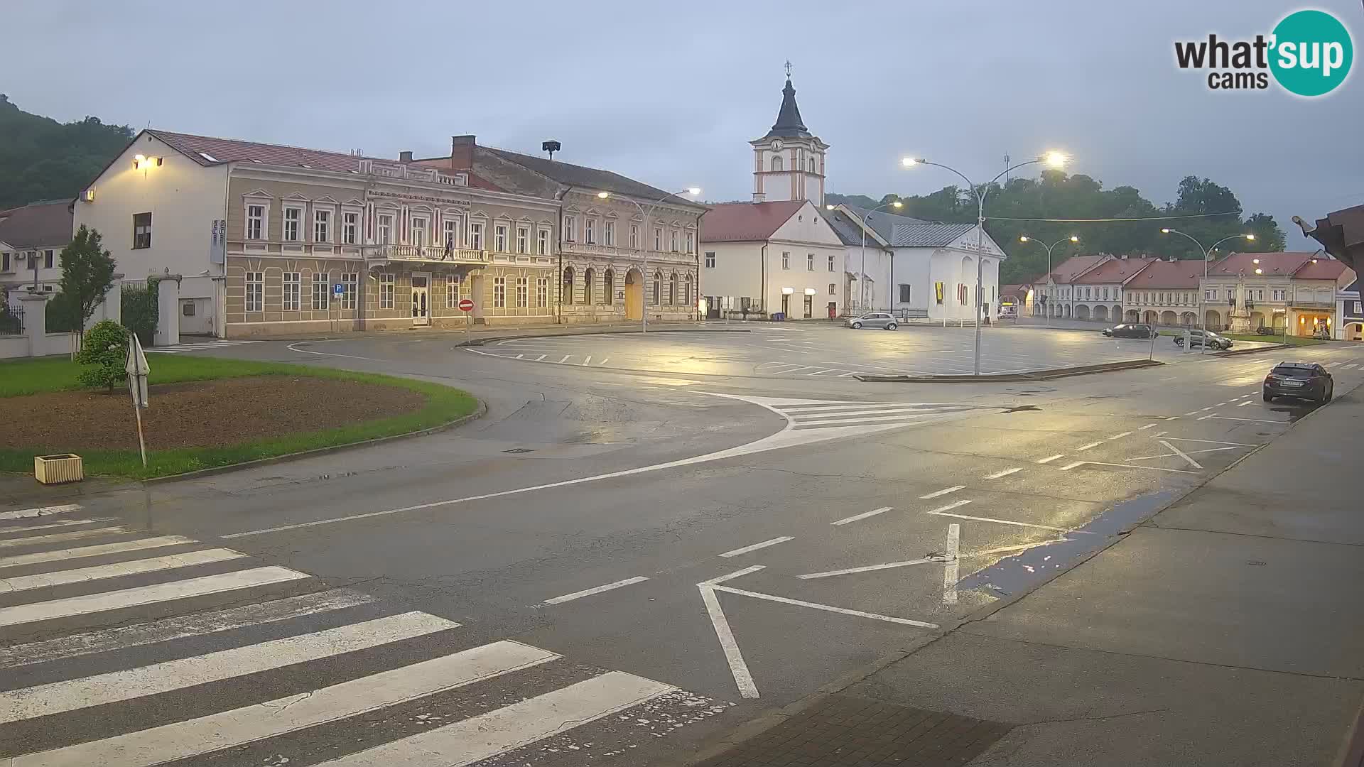 Spletna kamera Požega – Trg Svetog Trojstva
