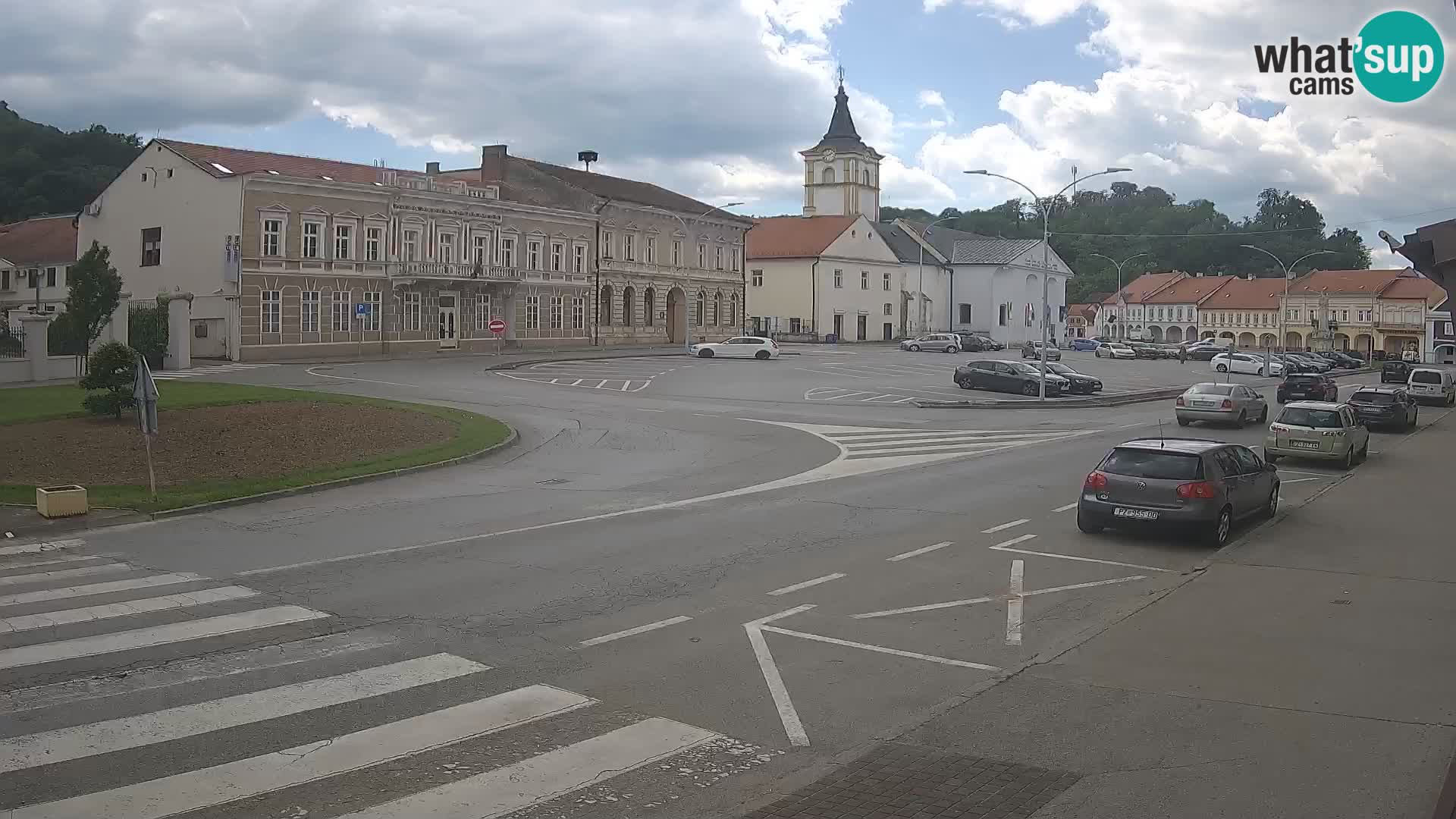 Spletna kamera Požega – Trg Svetog Trojstva