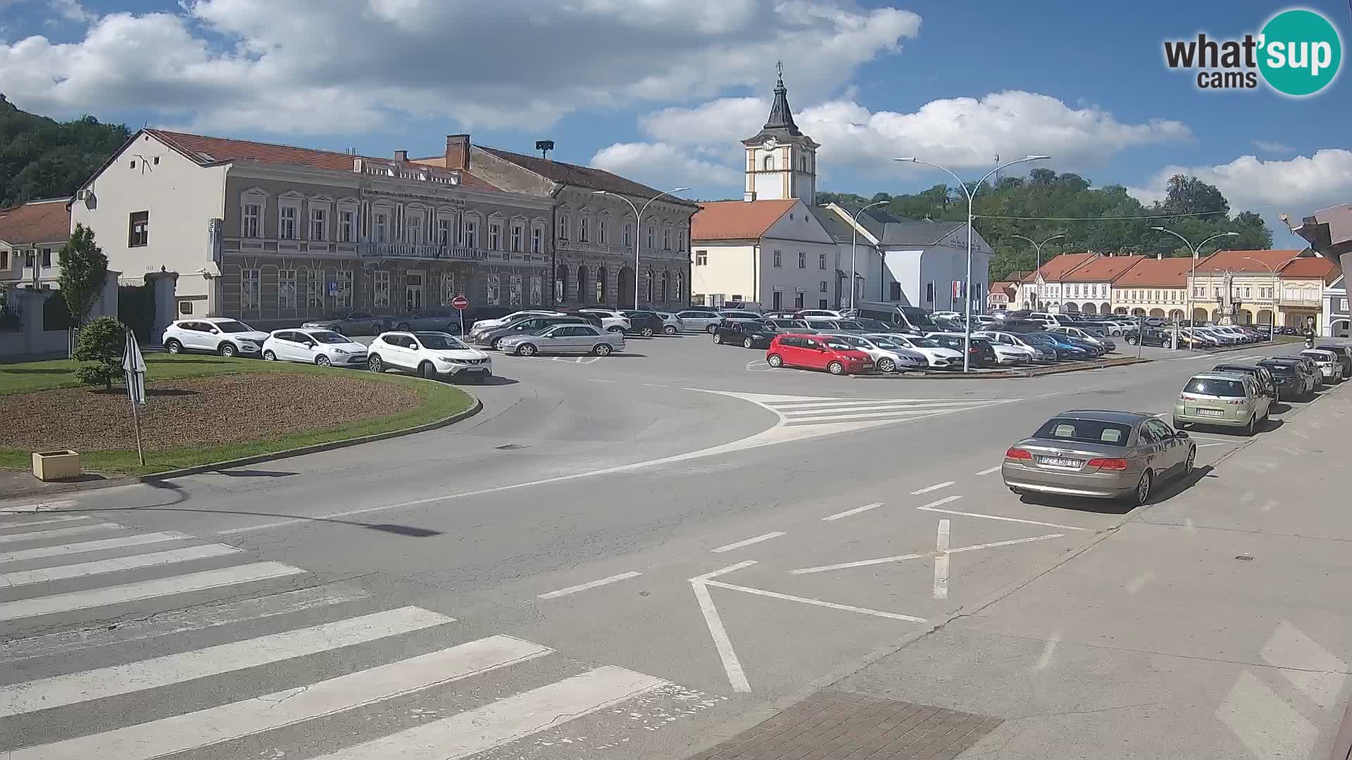 Spletna kamera Požega – Trg Svetog Trojstva