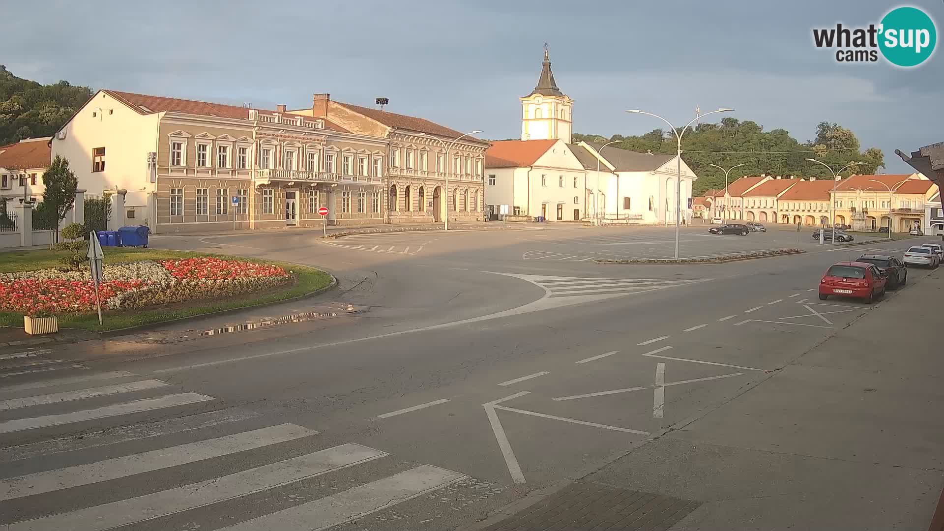 Spletna kamera Požega – Trg Svetog Trojstva