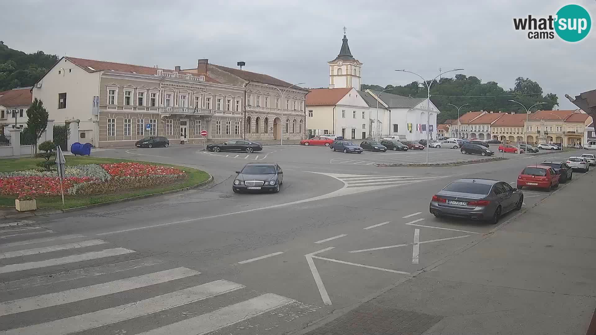 Spletna kamera Požega – Trg Svetog Trojstva