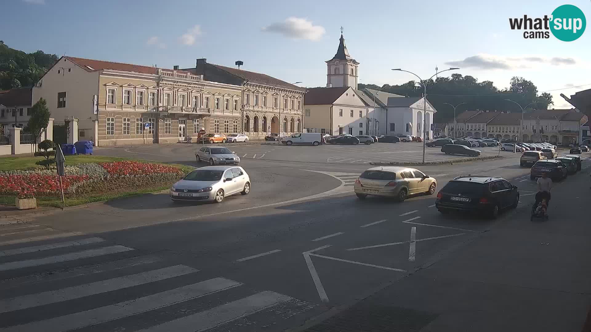 Spletna kamera Požega – Trg Svetog Trojstva