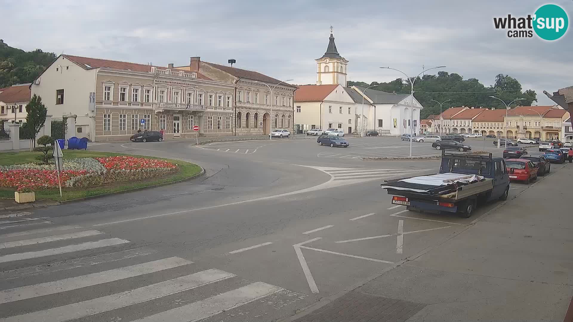 Spletna kamera Požega – Trg Svetog Trojstva