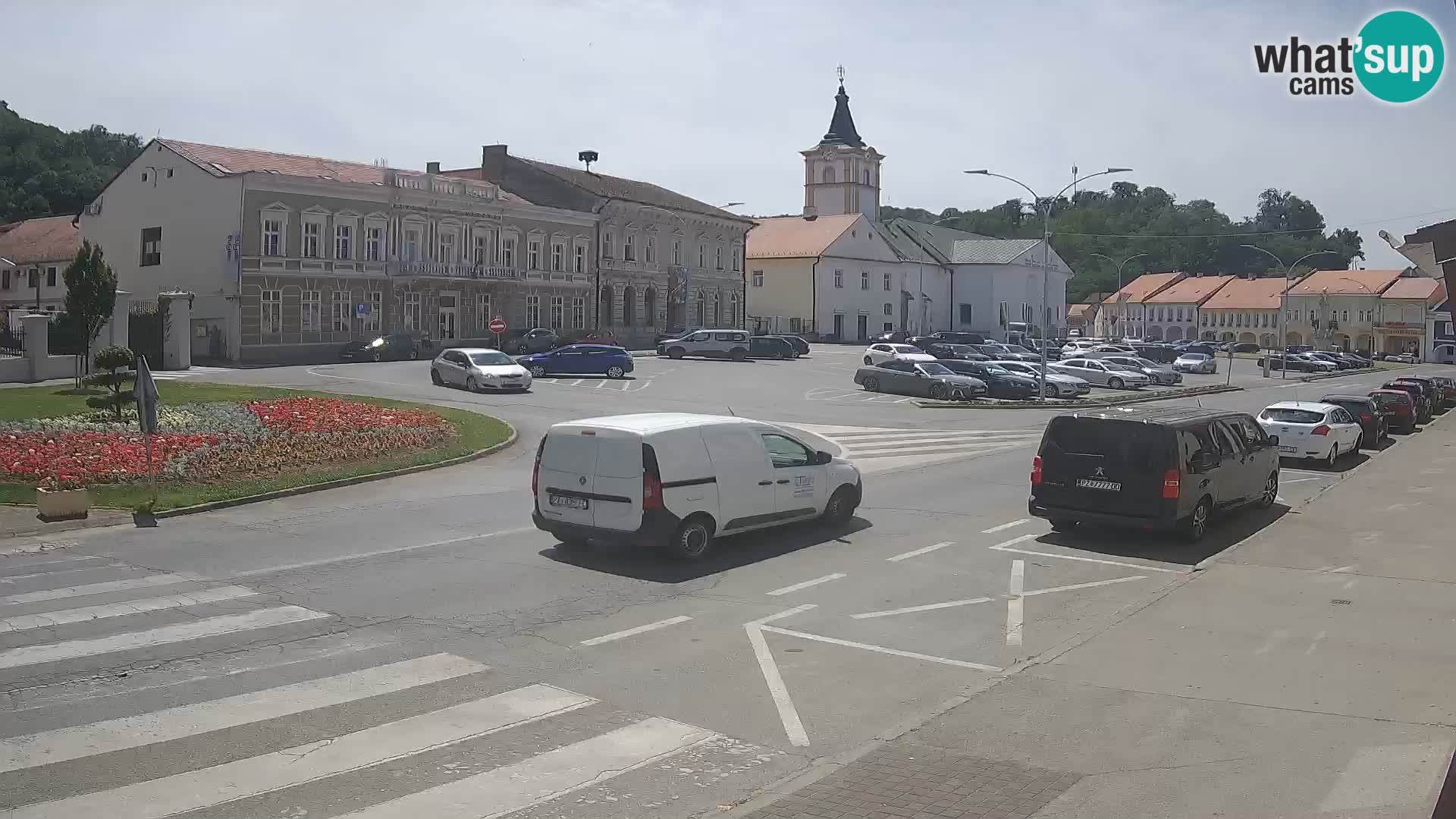 Web kamera Požega – Trg Svetog Trojstva