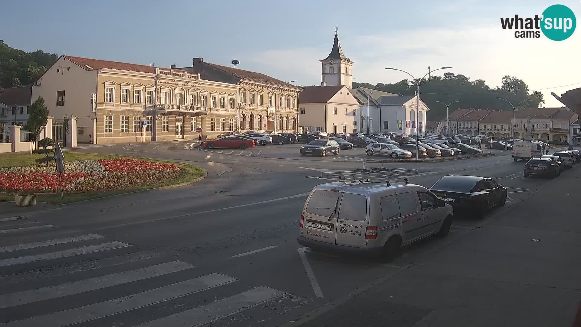 Webcam Požega – Svetog Trojstva square