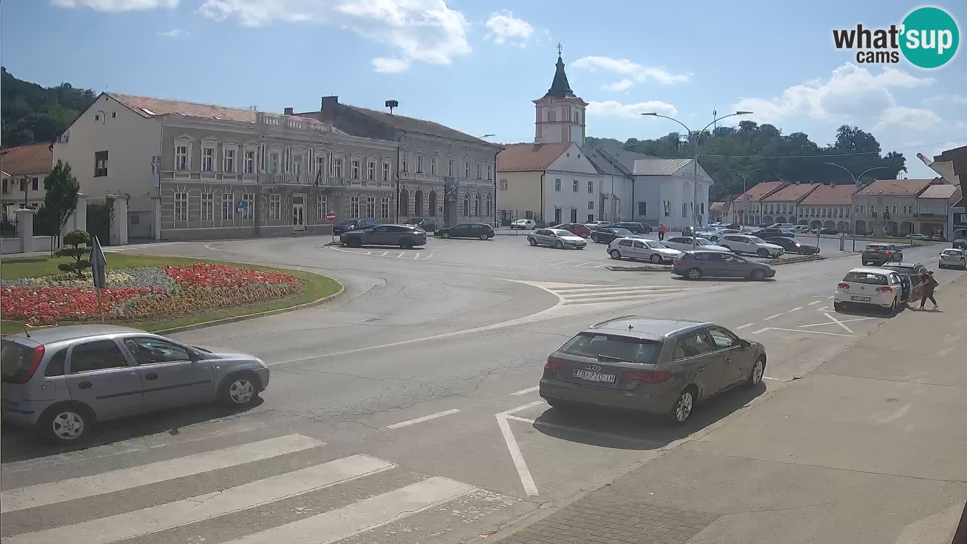 Web kamera Požega – Trg Svetog Trojstva