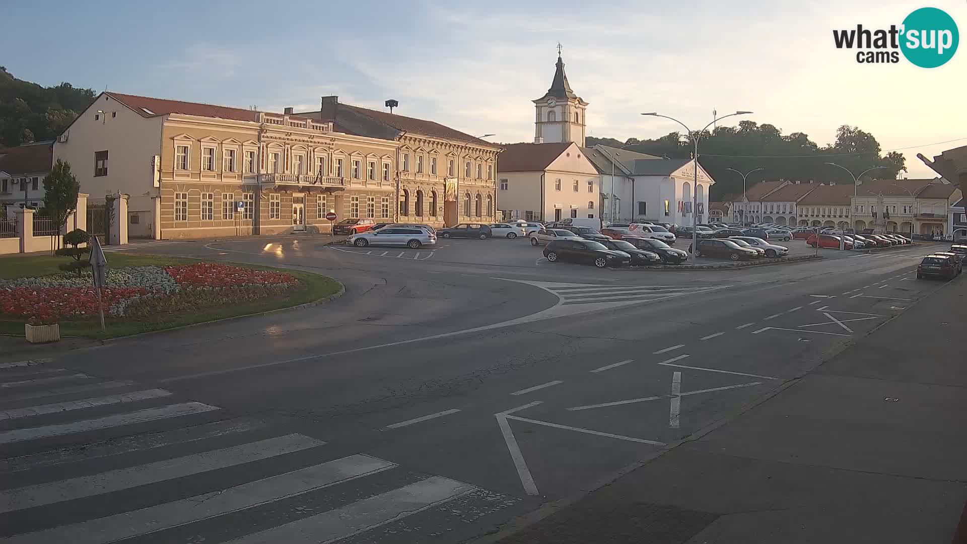Spletna kamera Požega – Trg Svetog Trojstva
