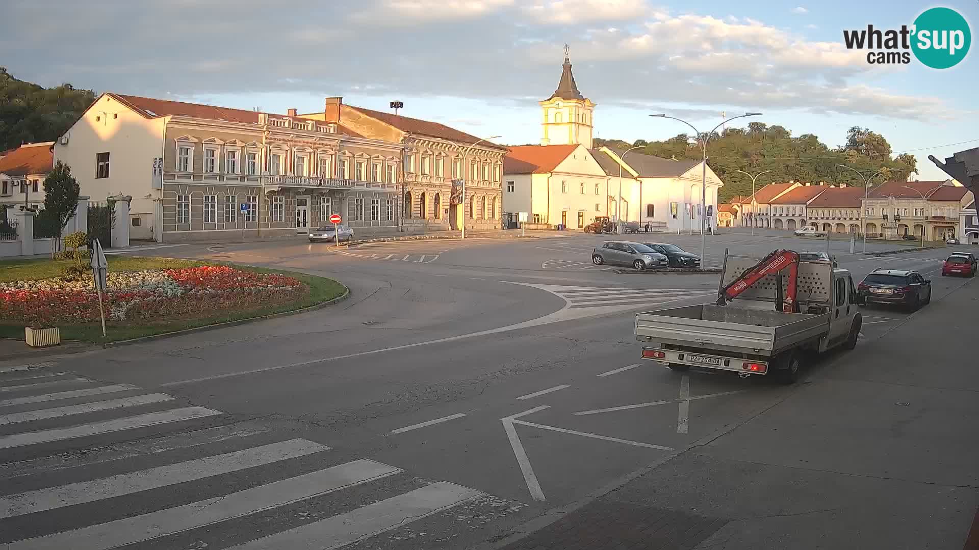 Spletna kamera Požega – Trg Svetog Trojstva