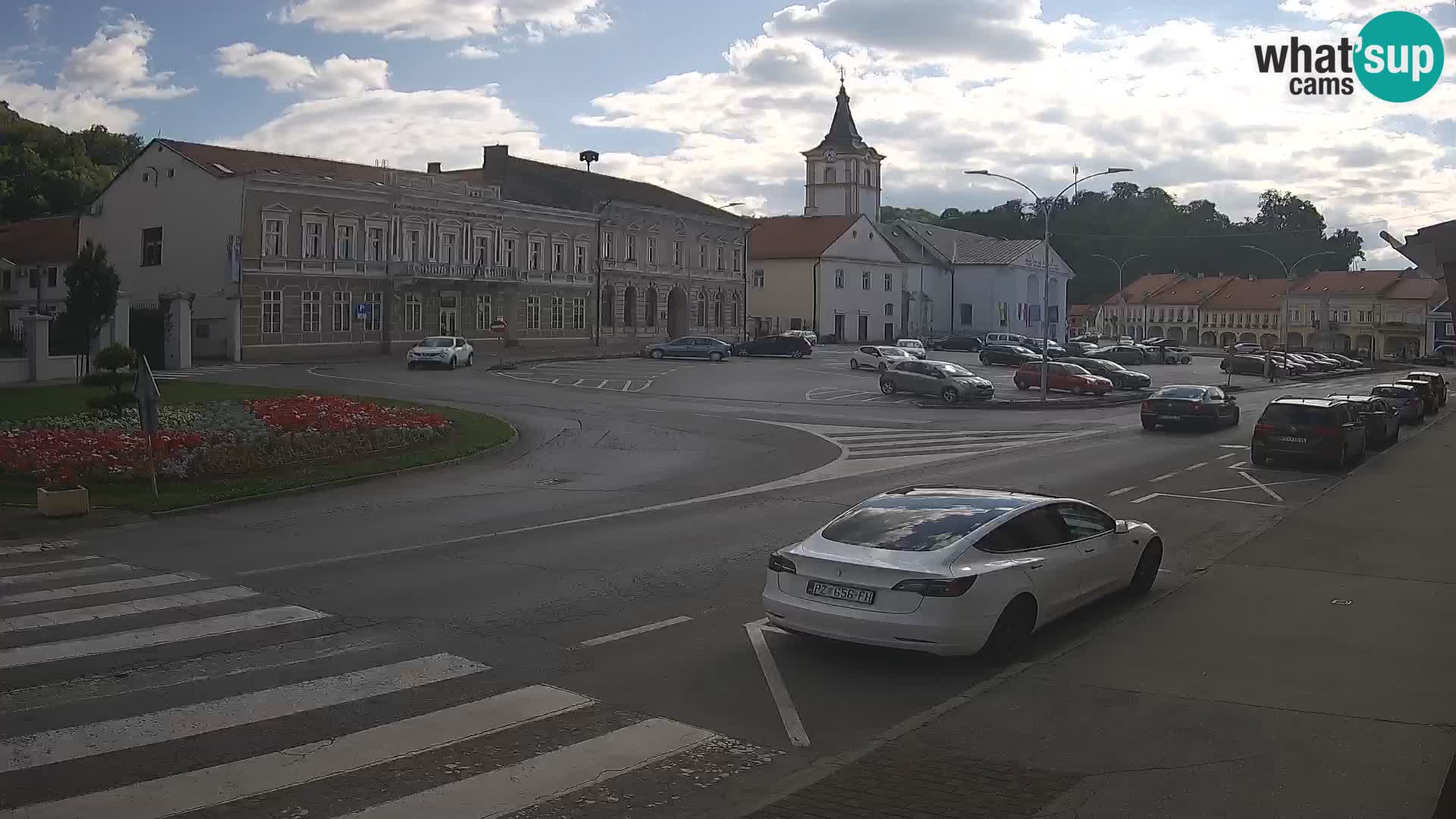 Webcam Požega – Svetog Trojstva square