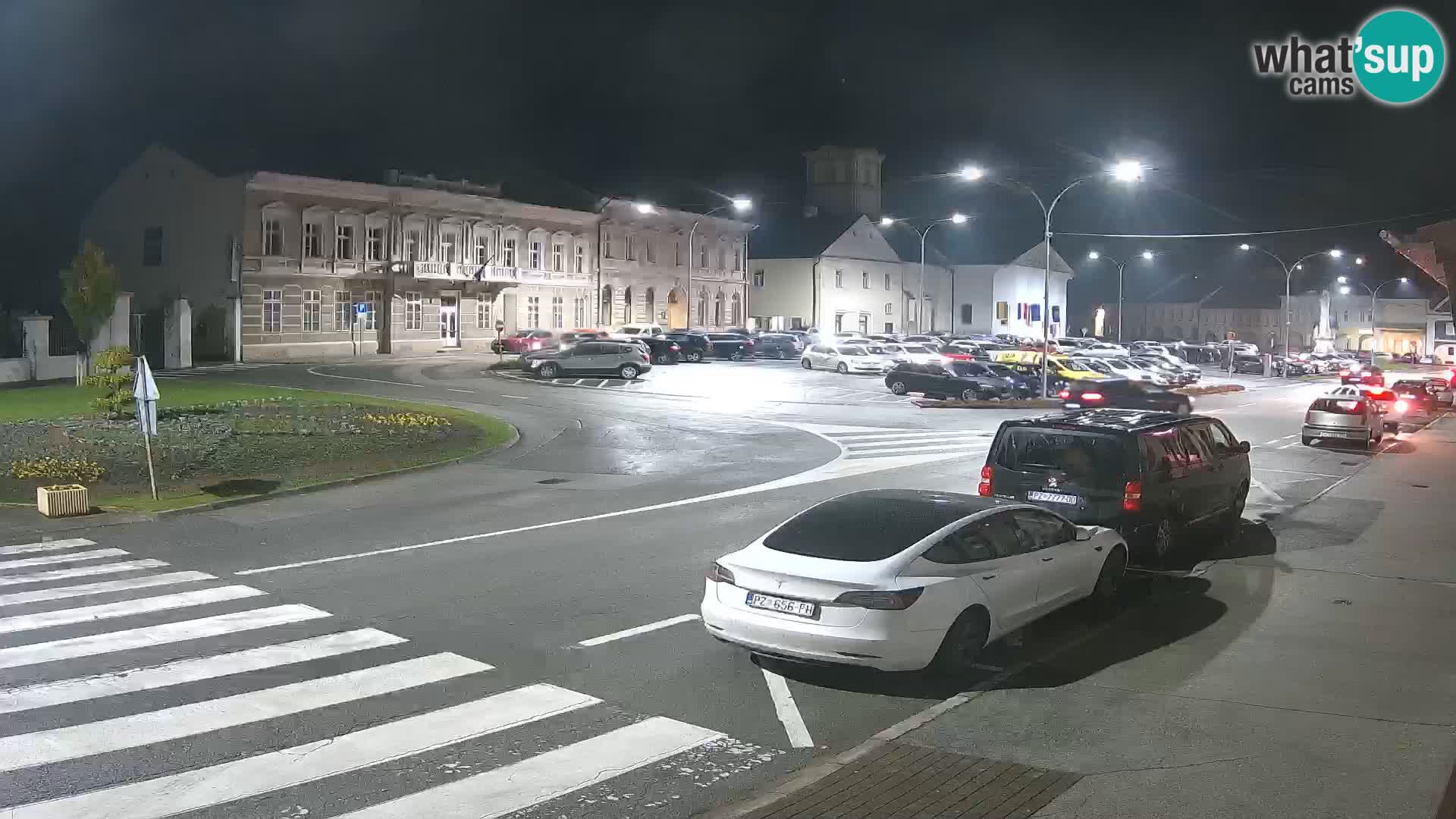 Spletna kamera Požega – Trg Svetog Trojstva