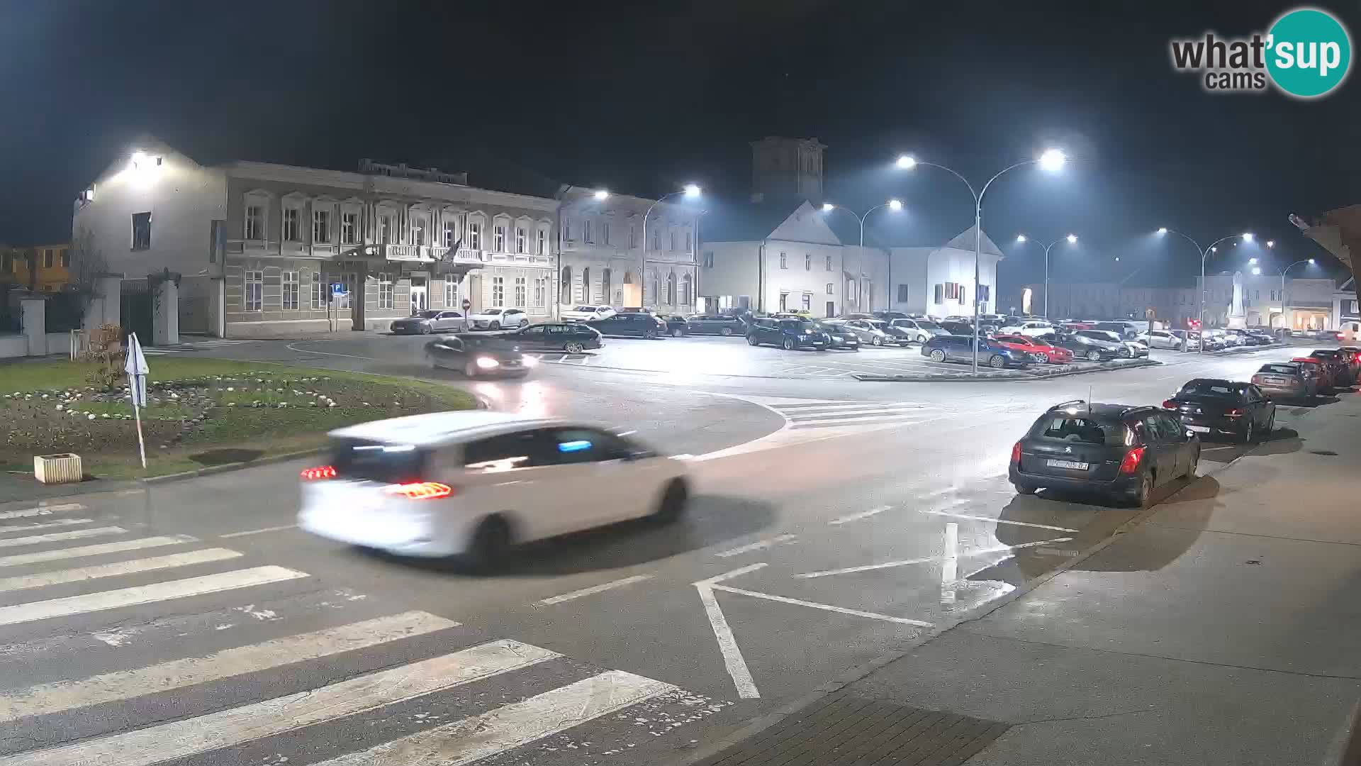 Web kamera Požega – Trg Svetog Trojstva