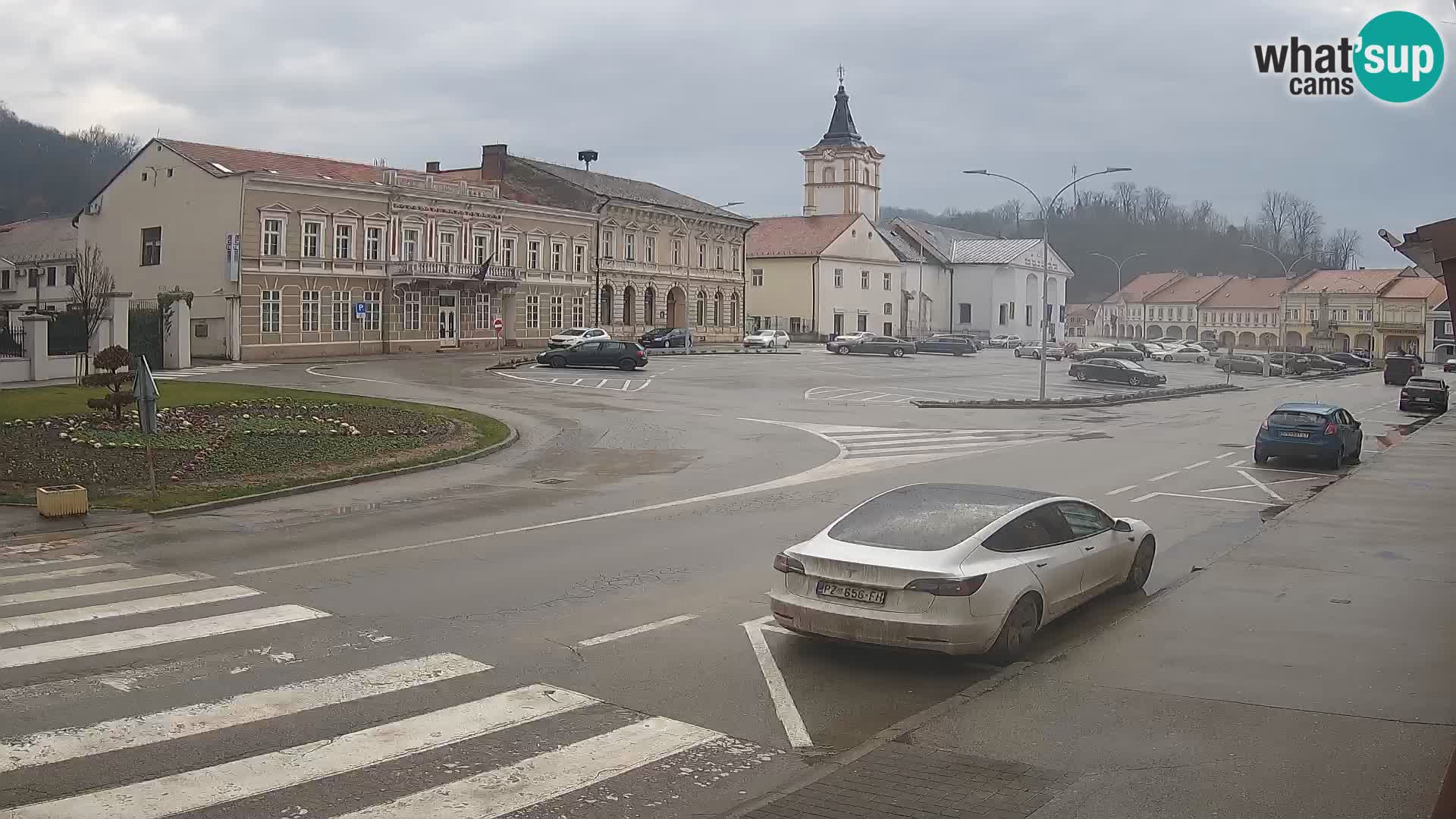 Web kamera Požega – Trg Svetog Trojstva