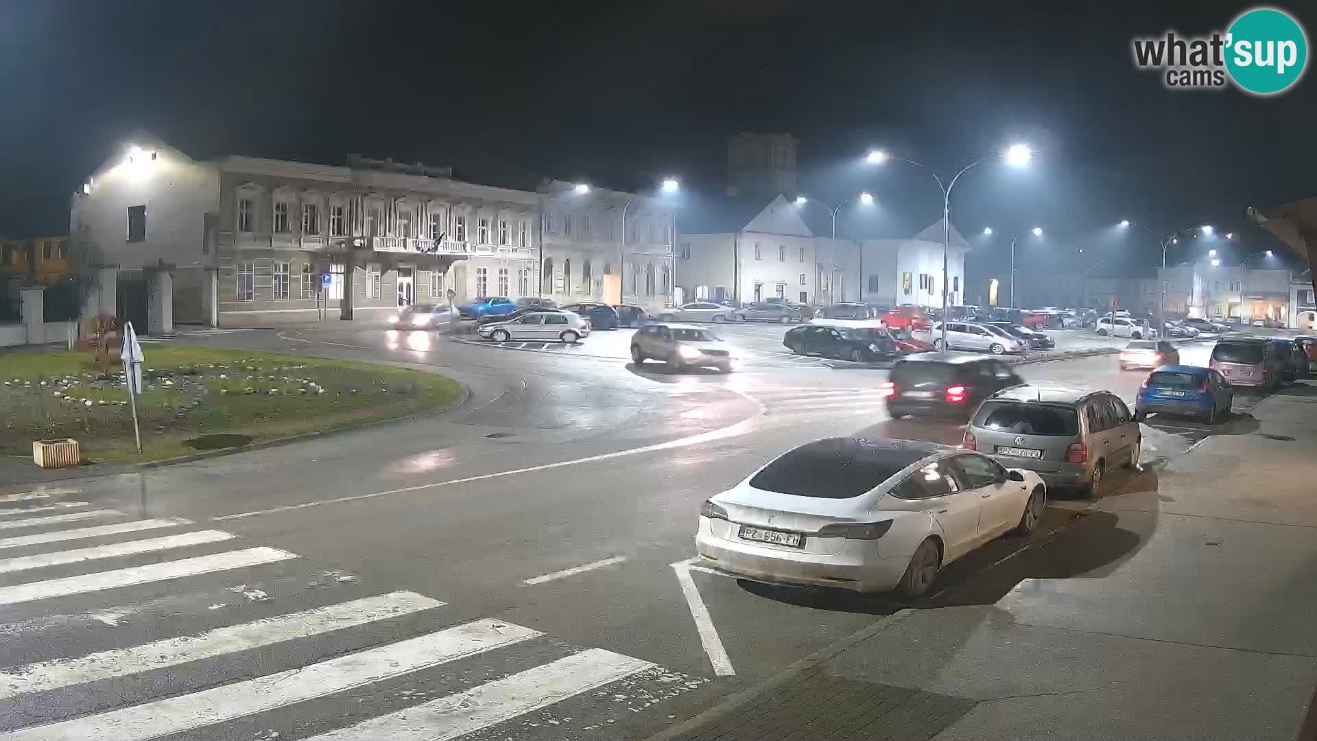 Web kamera Požega – Trg Svetog Trojstva